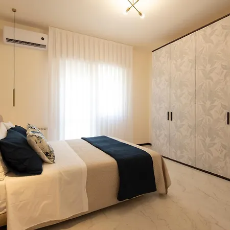 Queen Margaret Boutique Ferienhaus Rimini