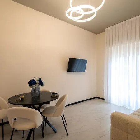 Queen Margaret Boutique Ferienhaus Rimini
